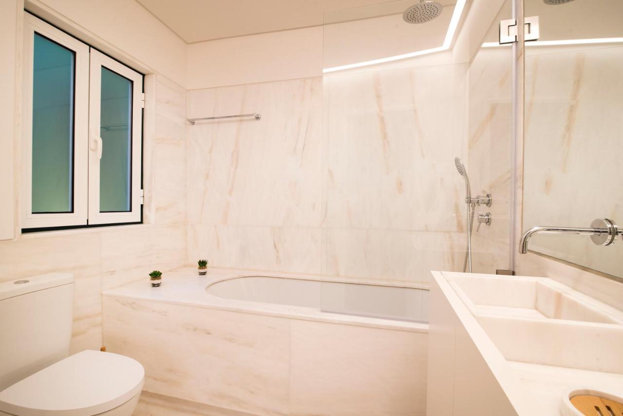Center Apartment - Chiado - Heart Of Lisbon Luaran gambar