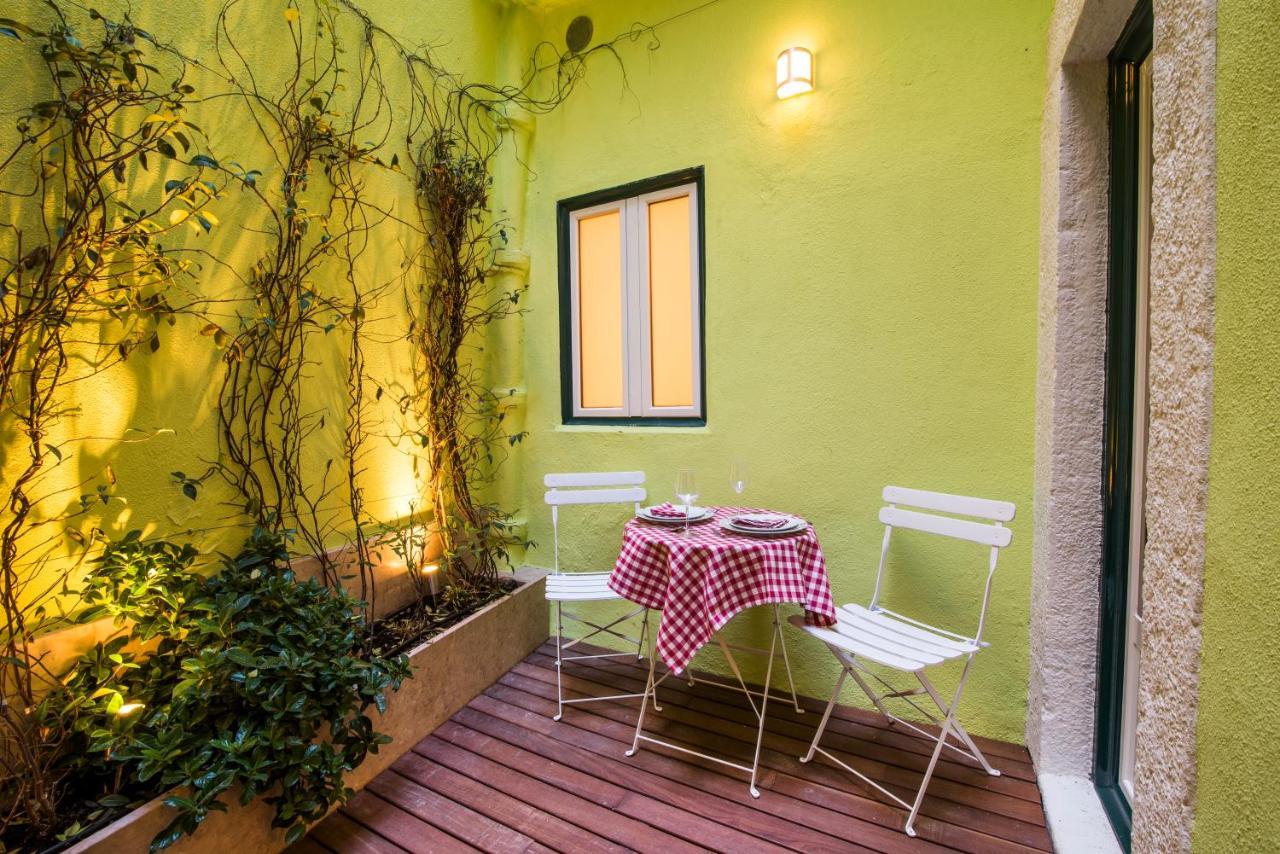 Center Apartment - Chiado - Heart Of Lisbon Luaran gambar