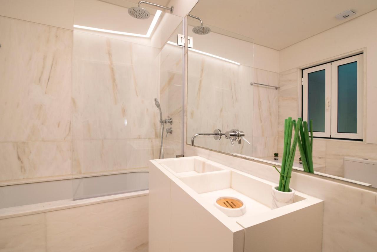 Center Apartment - Chiado - Heart Of Lisbon Luaran gambar